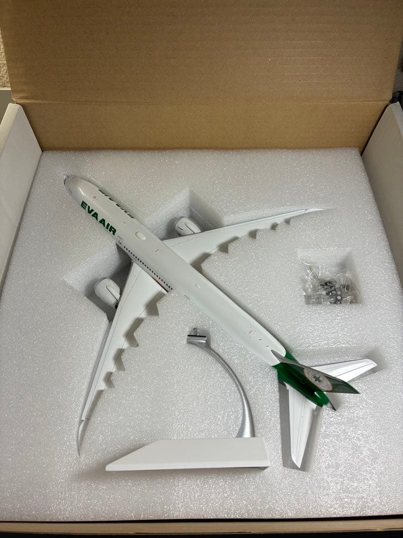 Jcwings Boeing787-10 1/200 エバー航空
