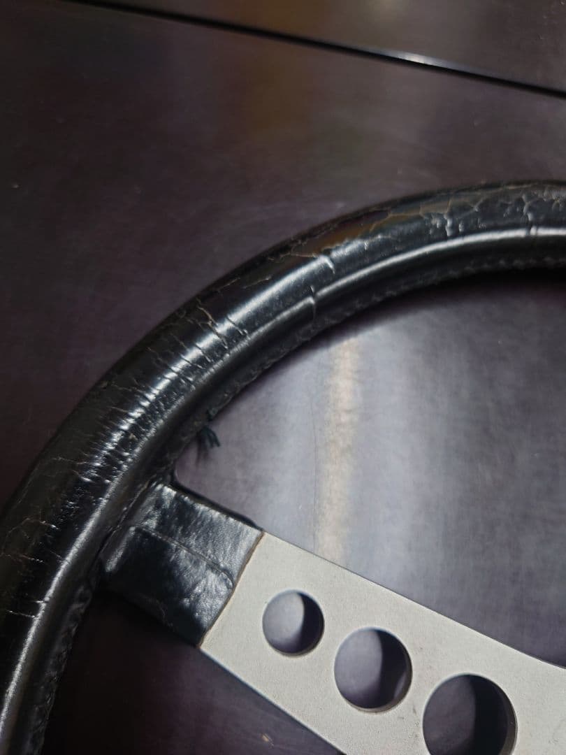 CHECKMAN 3スポーク ステアリングホイール