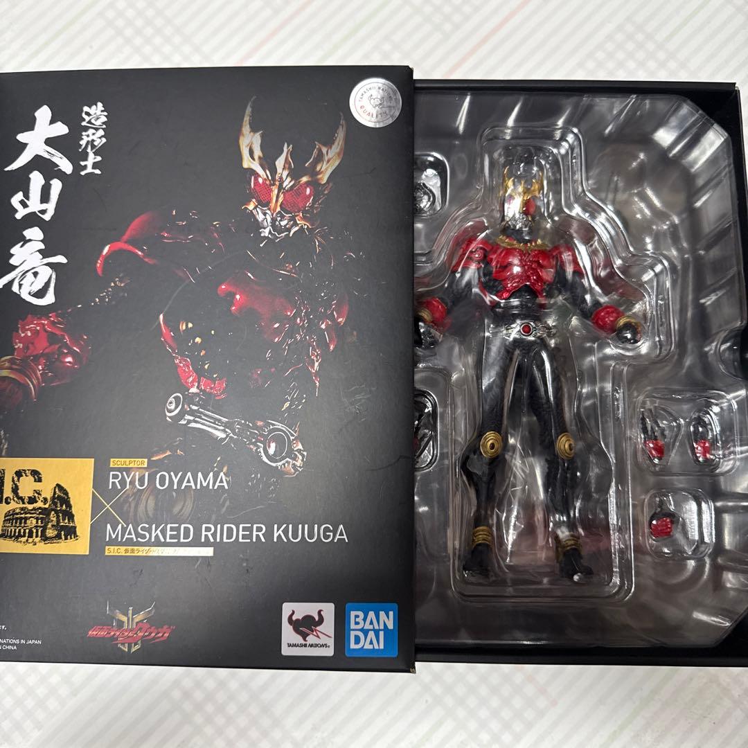 BANDAI MASKED RIDER KUUGA マイティフォーム