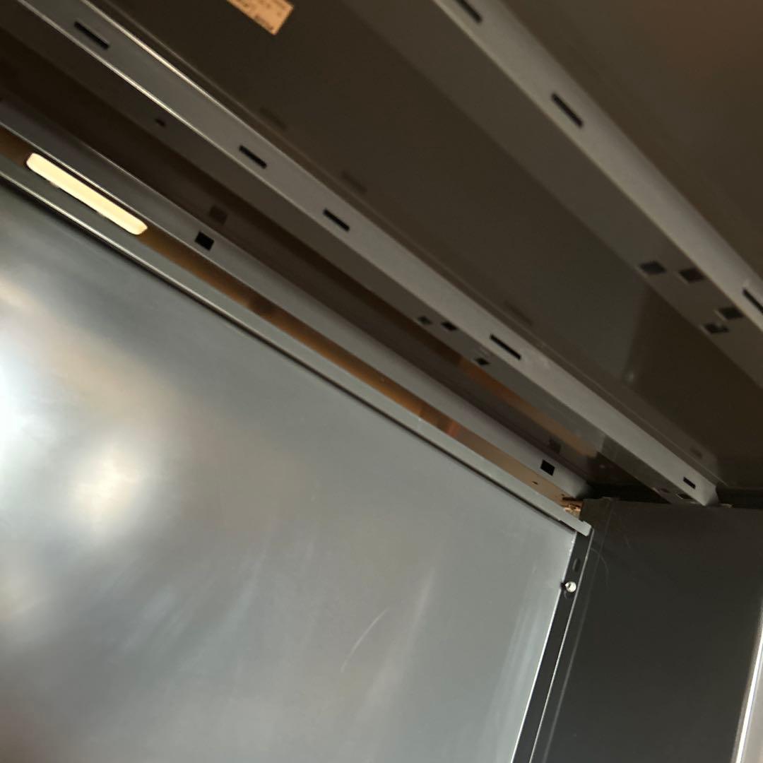 PLUS事務机　￼ J0IA331 RY-T147 WS