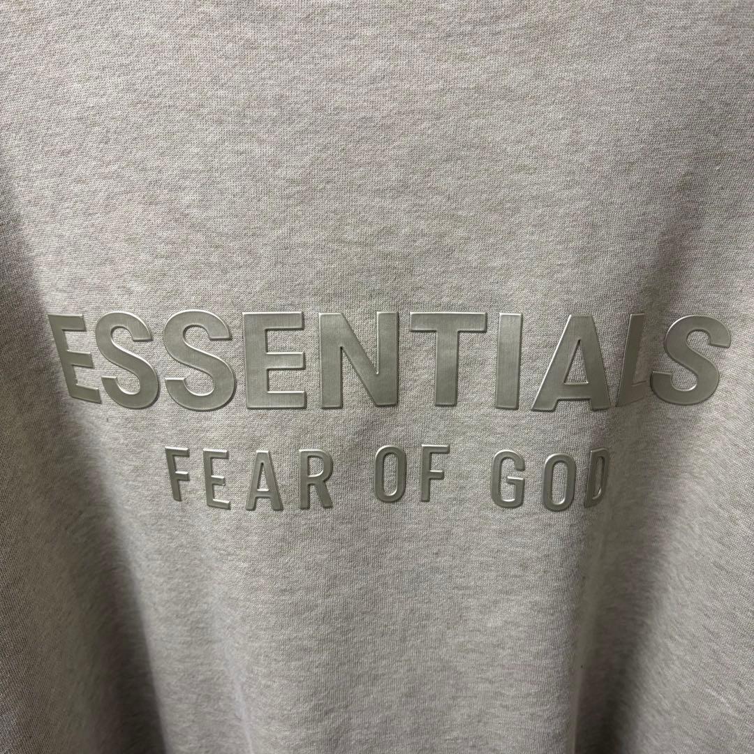 FEAR OF GOD ESSENTIALS スウェット
