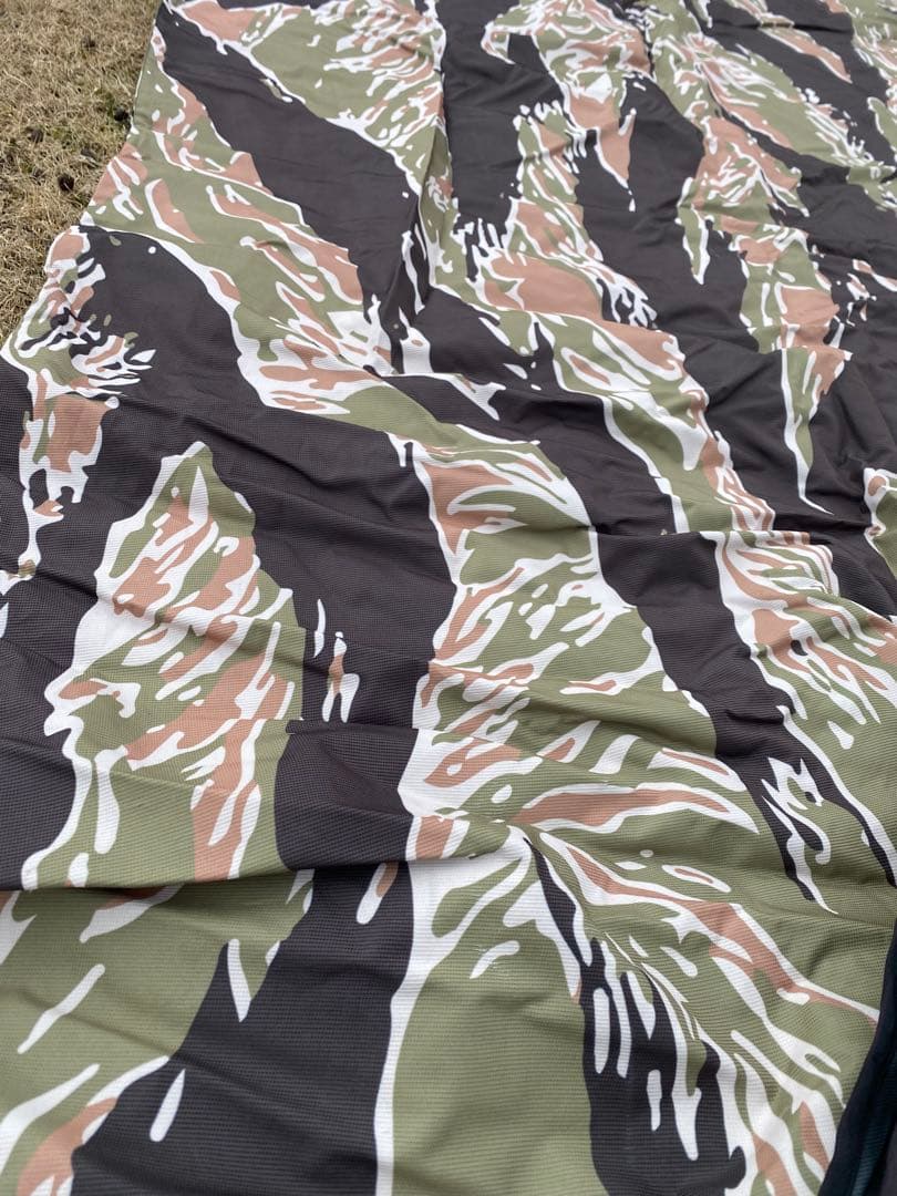 男幕　The Arth×URBAN FOREST たいがー タープ　訳あり