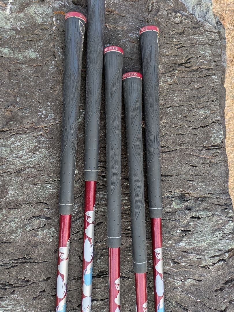 レディースゼクシオ12アイアン5本ボルドー