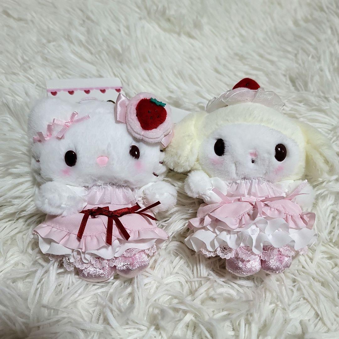 新品未使用 サンリオ いちごホイップケーキマスコットマイメロディ　ハローキティ