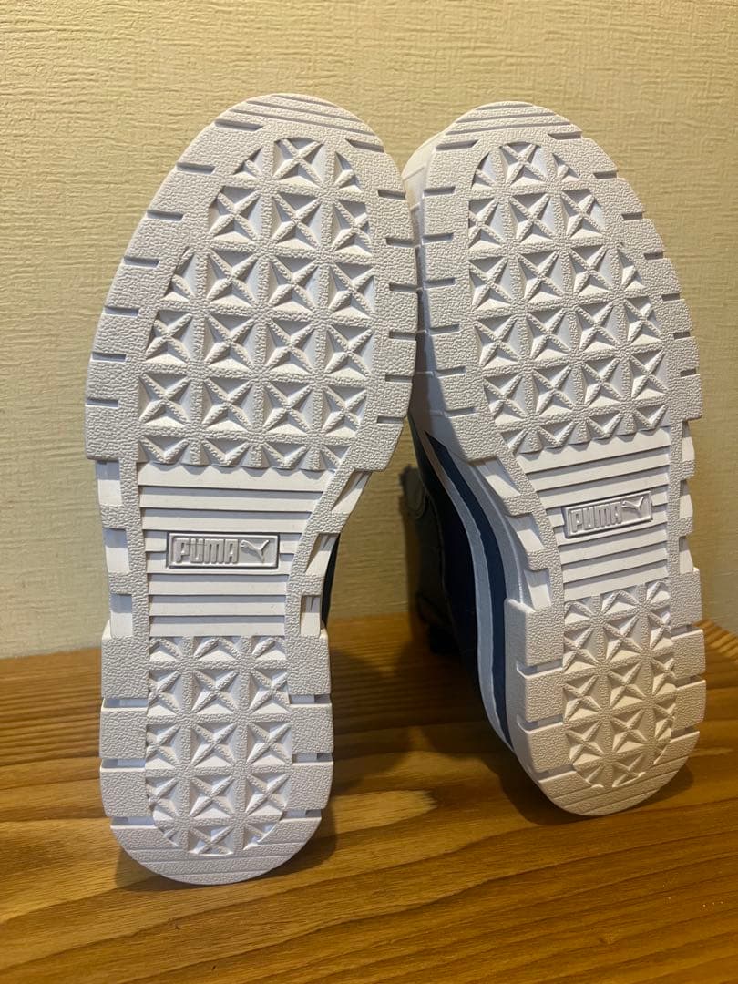 PUMA ネイビーサイドゴアブーツ 厚底