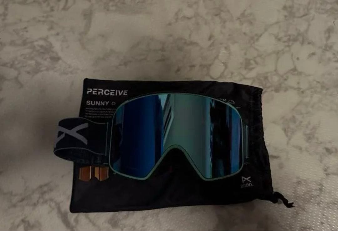 anon m4 ゴーグル2個　スペアレンズ　２枚　フェースガード数点セット