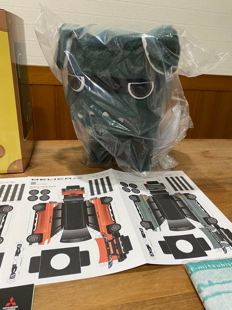 三菱　デリカミニ　ノベルティ&カタログ　セット♪