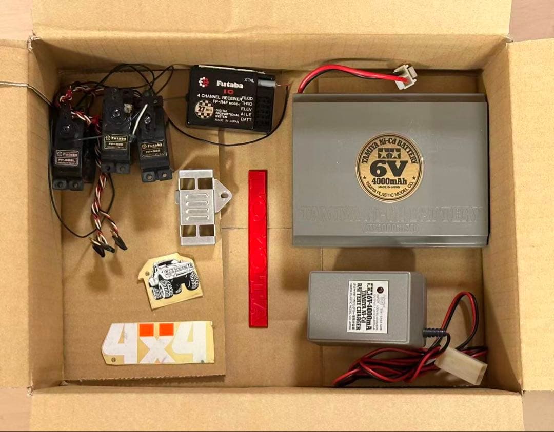 タミヤ　トヨタハイラックス　4WD 初代