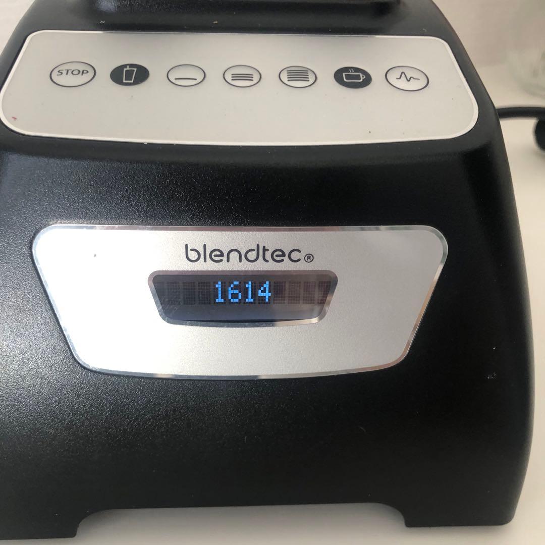 ブレンドテック blendtec CLASSIC 570 CTB2 中古良品