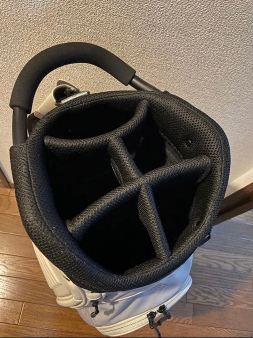 TaylorMade 9.5型キャディバッグ