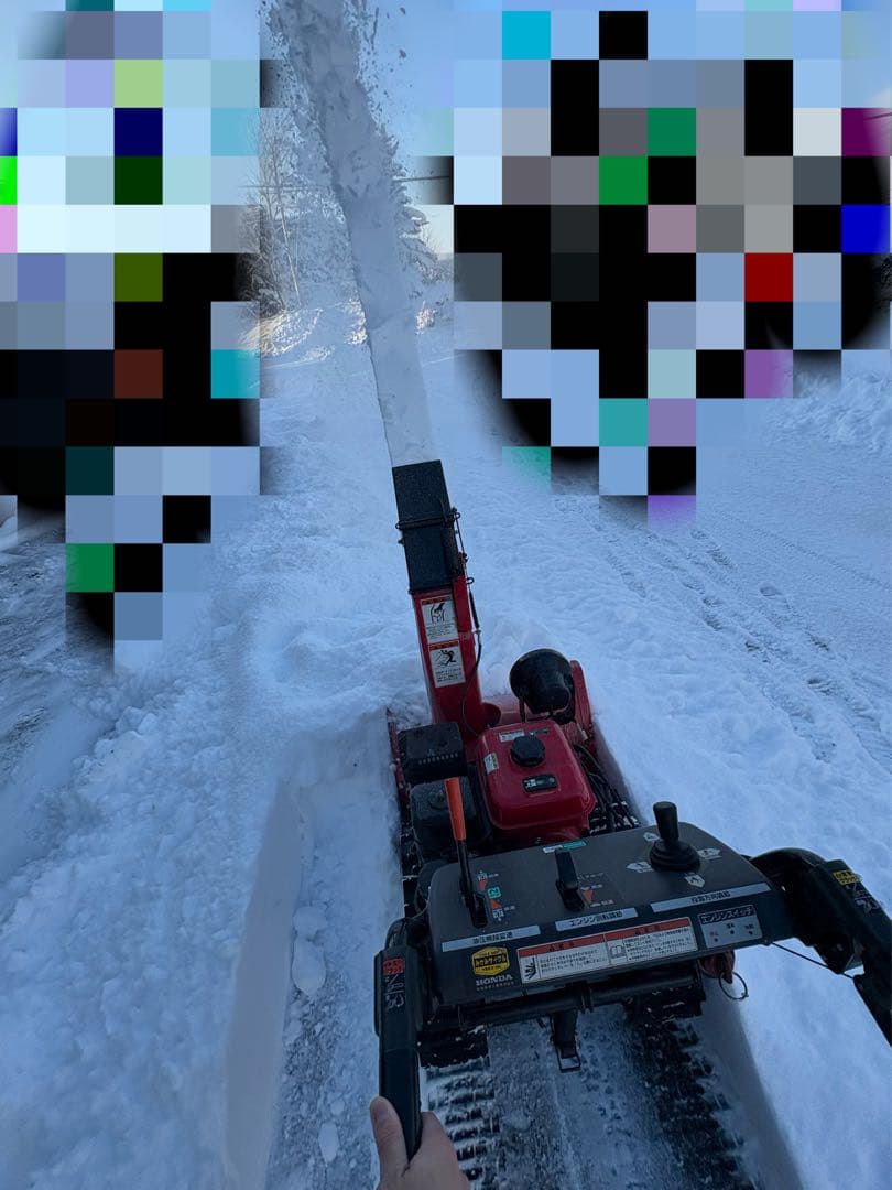 札幌近郊送料無料!! HONDA除雪機 hs760 2段シューター/ガスアシスト