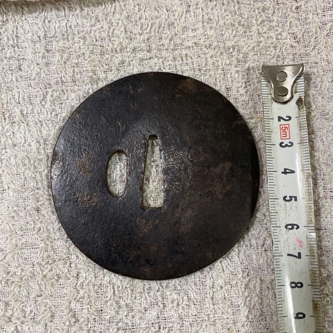 B-27 鍔　武具　刀装具　日本刀　装飾品　アンティーク　美術品　工芸品　鉄製