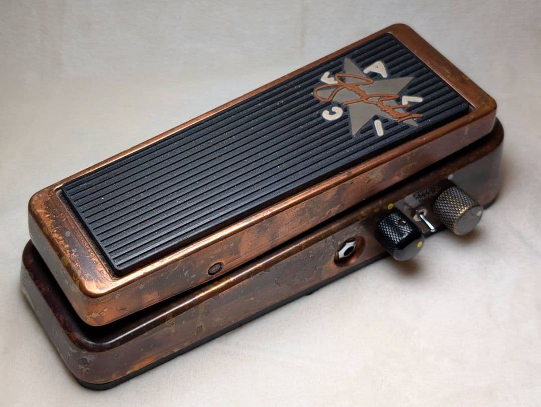 【魔改造MOD】ワウペダル JERRY CANTRELL CRY BABY