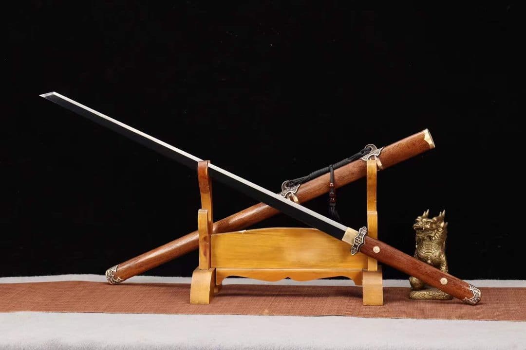 【唐刀】 古兵器 武具　刀装具　日本刀　模造刀 居合刀