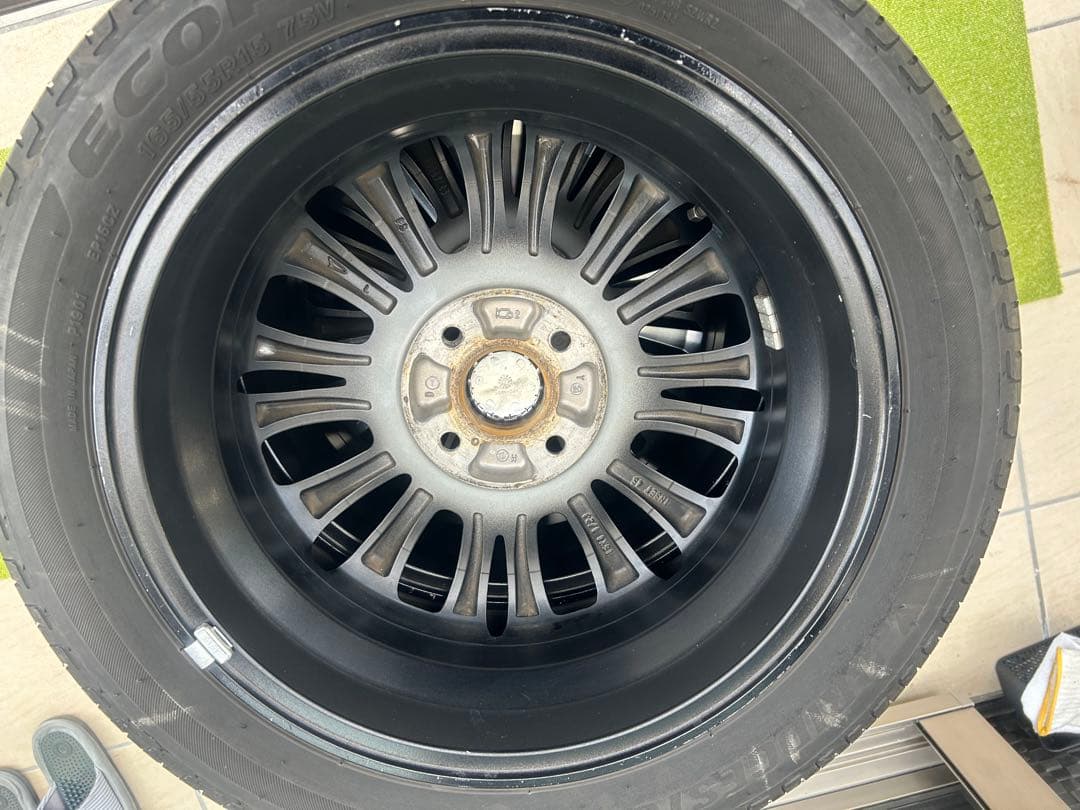 ダイハツ純正　タント カスタムRS 15インチ　４本セット