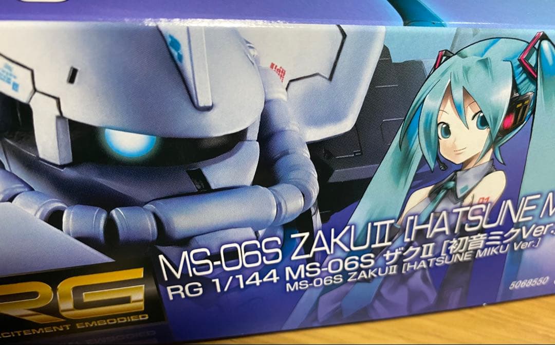 ロボット RG 1/144 MS-06S ZAKU II [HATSUNE MIKU Ve