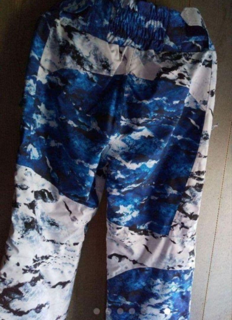 新品タグ付き Phenix フェニックス 上下組み合わせ