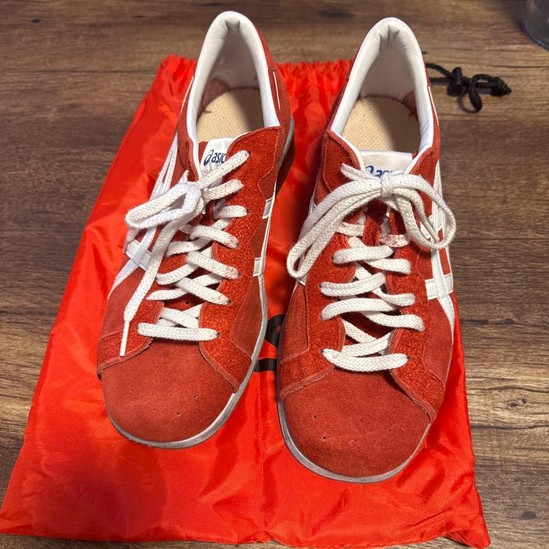 ASICS レッド スエード スニーカー 収納袋付き