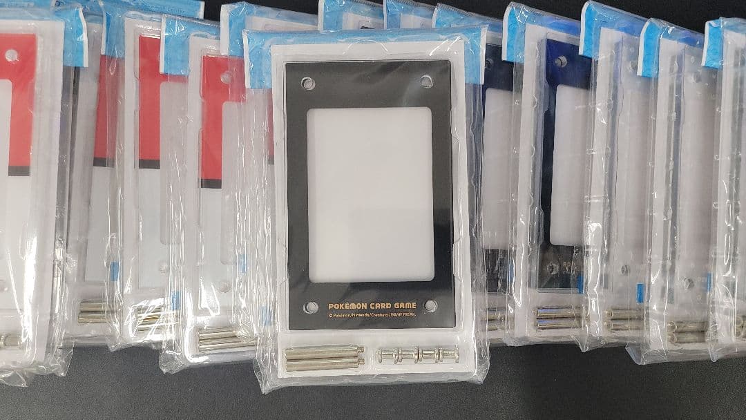 ポケモンカード　ディスプレイフレーム　新品未開封　20個セット