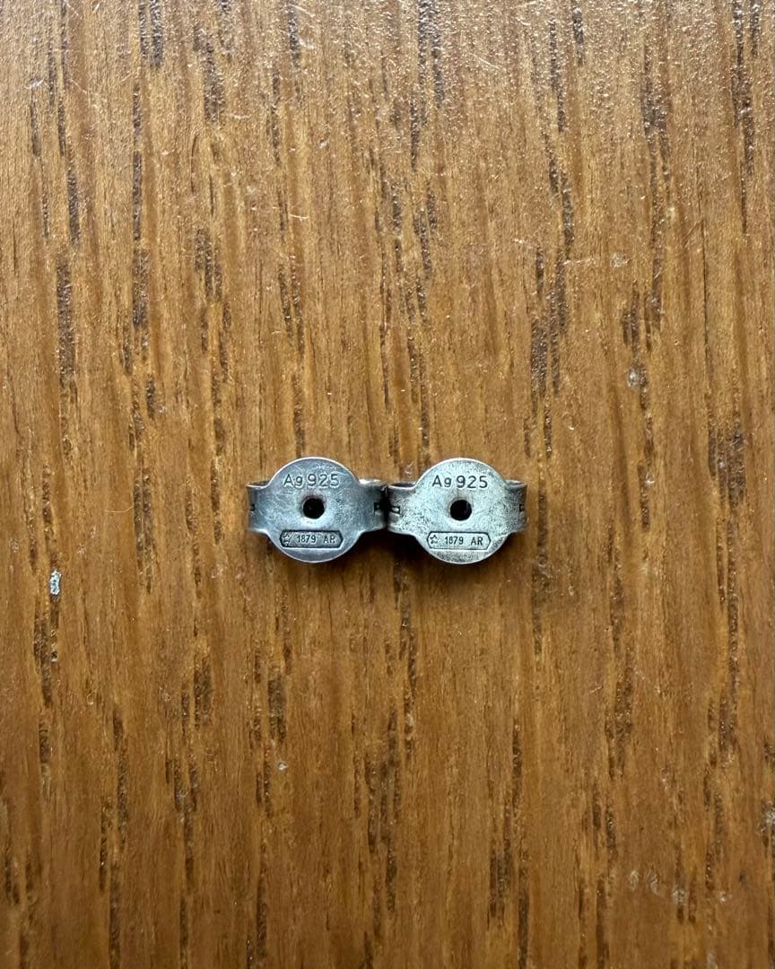 GUCCI インターロッキングG スタッズピアス シルバー