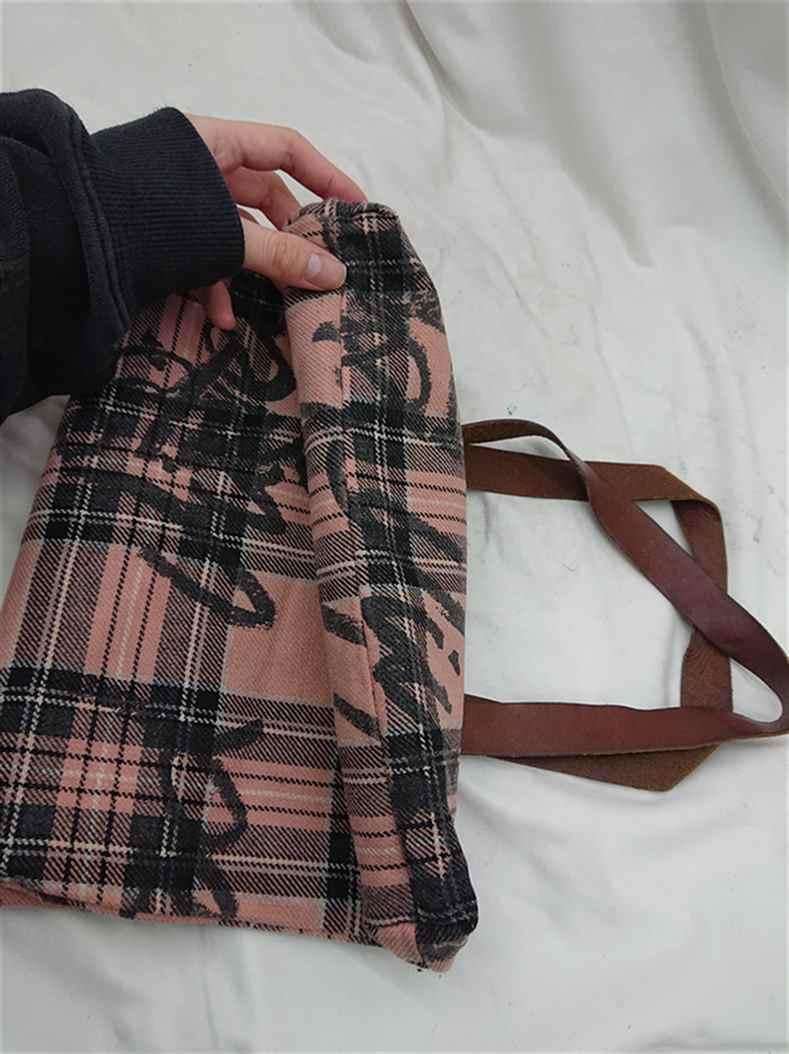 ◎ヴィヴィアン・ウエストウッド チェック柄トートバッグ ピンク系 レディース