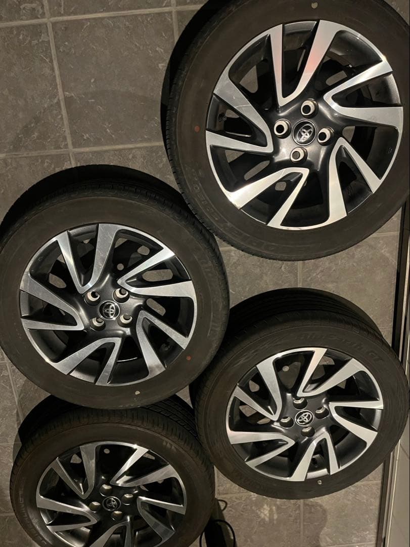 アクア16インチ ホイールセット バリ溝