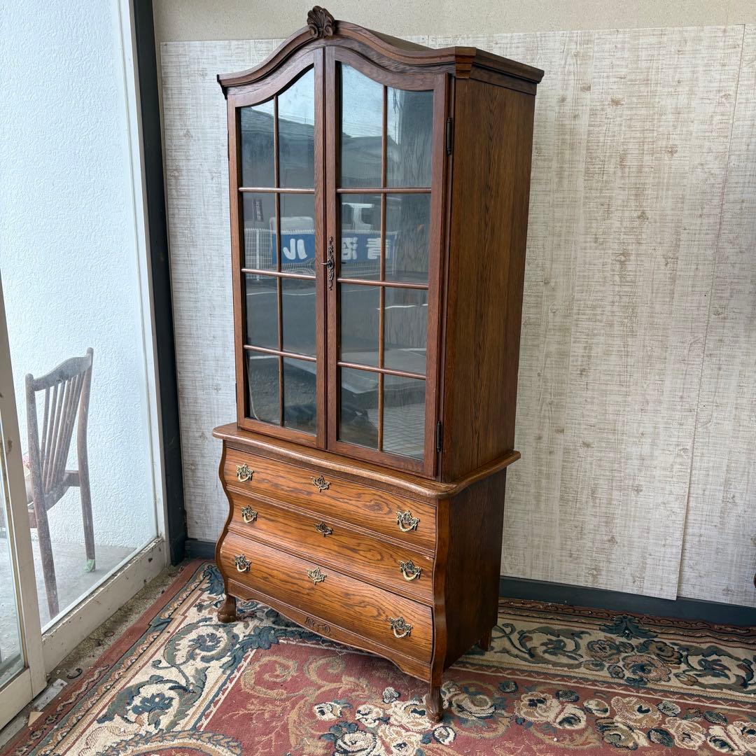 英国アンティーク 大型 木製サイドボード 窓枠風ガラスキャビネット 飾り棚