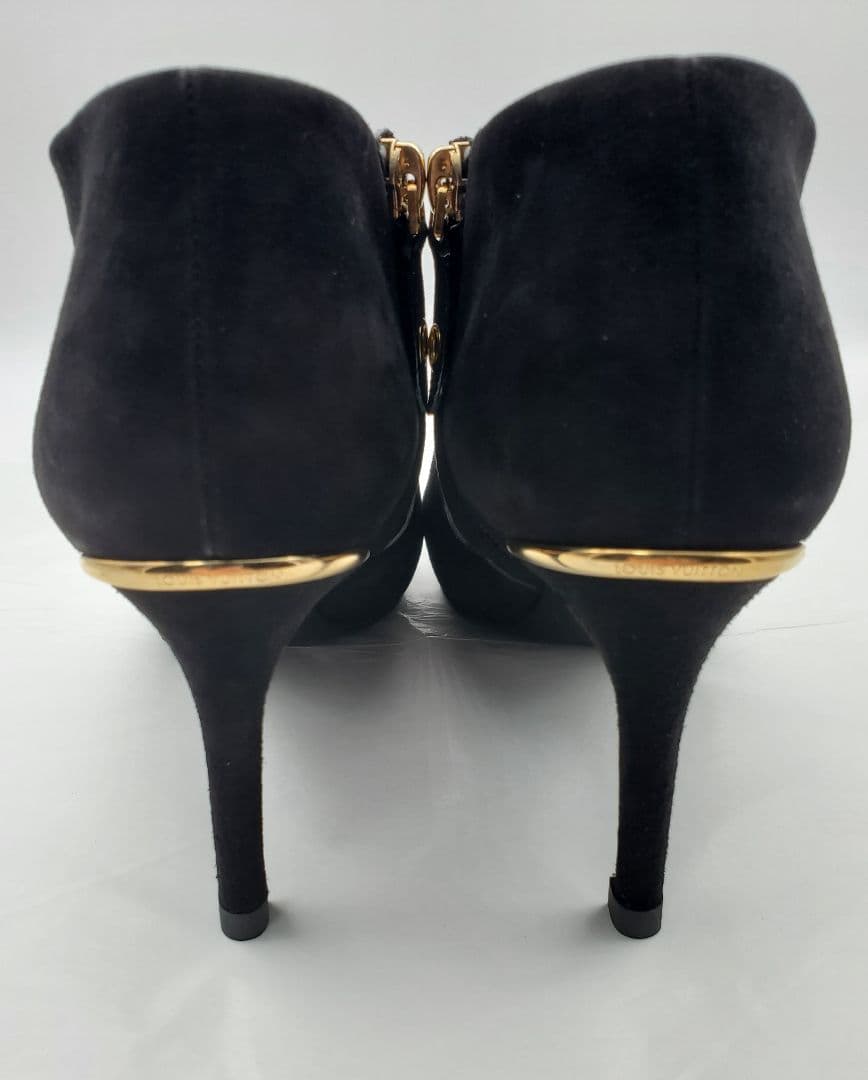 LOUIS VUITTONスエードショートブーツ