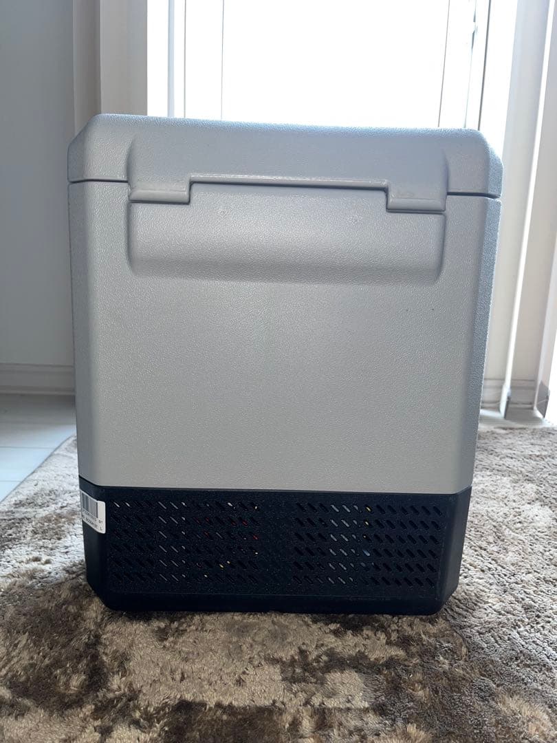 【美品】ポータブル冷蔵庫