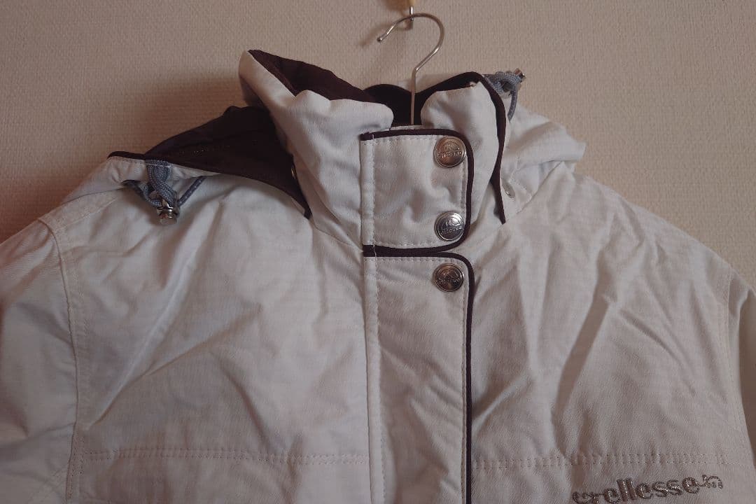 ellesseスキーウェア上下セット　ゴーグル＆グローブ付き