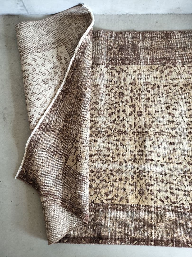 【napさま専用】ベージュとココアブラウン　フラワーラグNo.720