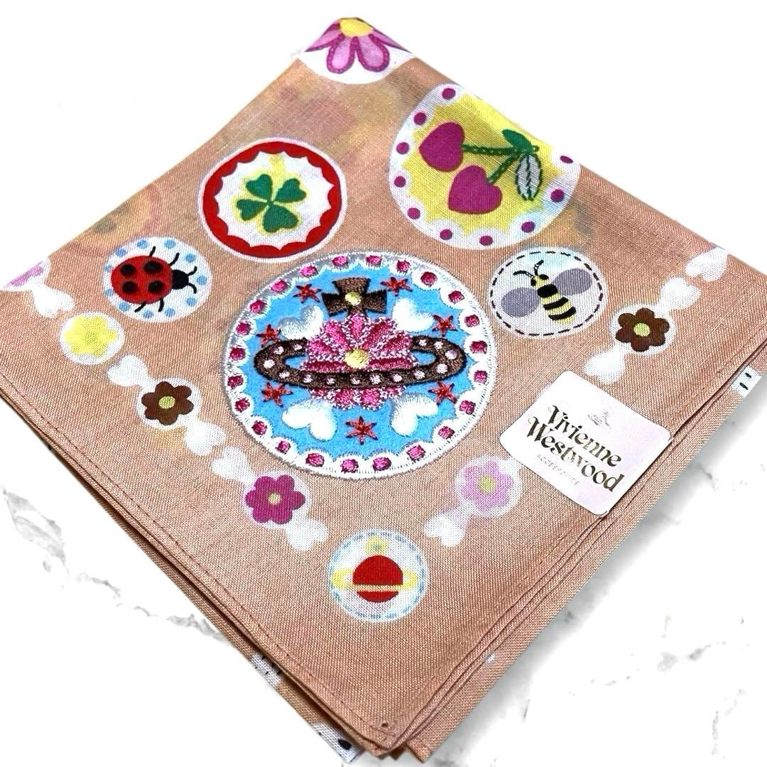 ヴィヴィアンウエストウッド　刺繍ハンカチ　新品未使用