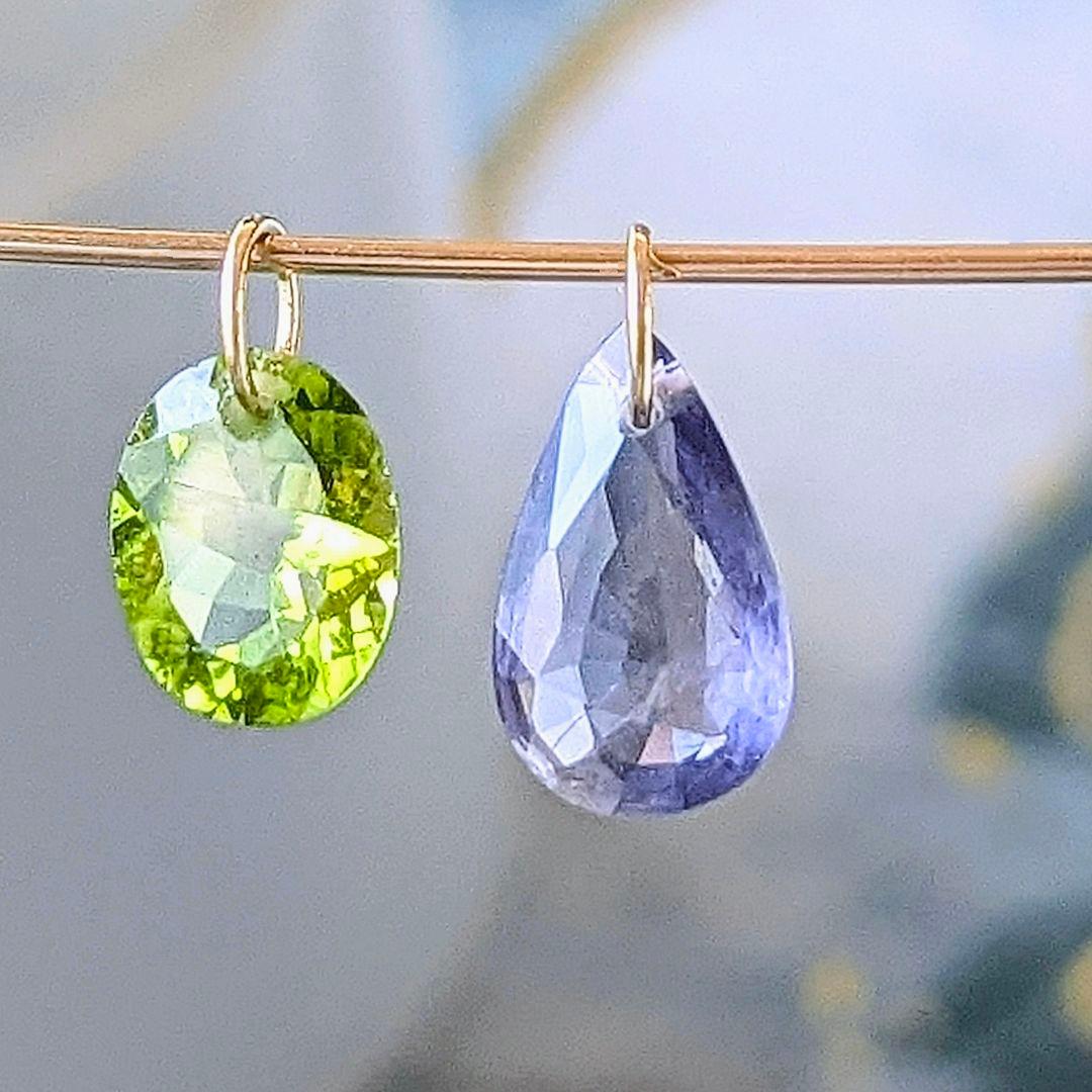 ♢N♢K18 アイオライト＆ペリドット セットチャーム