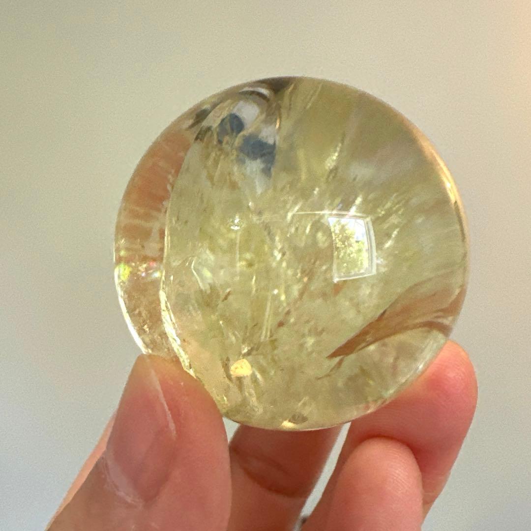 シトリン　高品質　スフィア　4.1㎝　レインボーシトリン