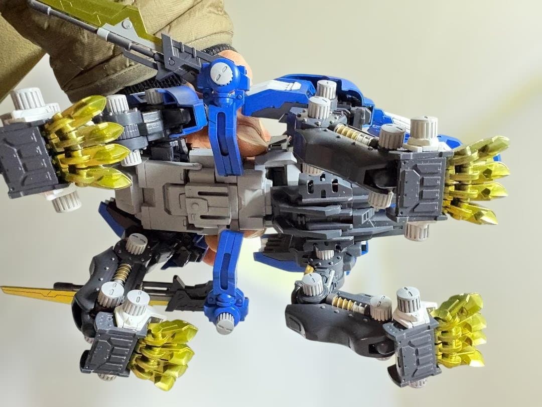 ZOIDS ゾイド HMM 003 1/72 ブレードライガー 全塗装完成品