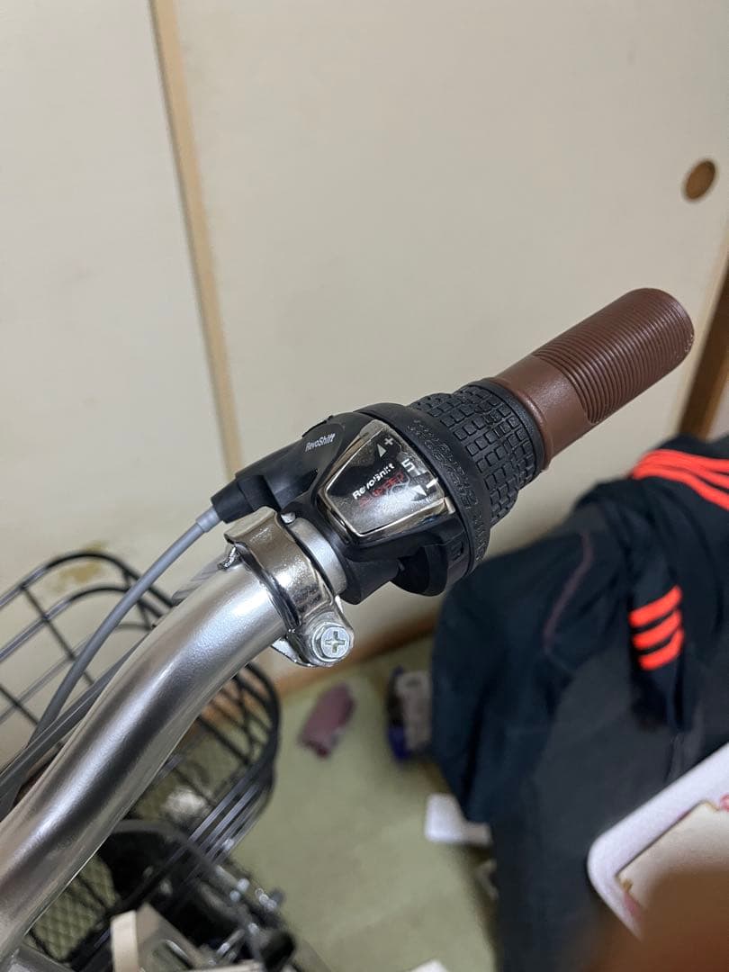 折りたたミラート20イン外装6段オートライト