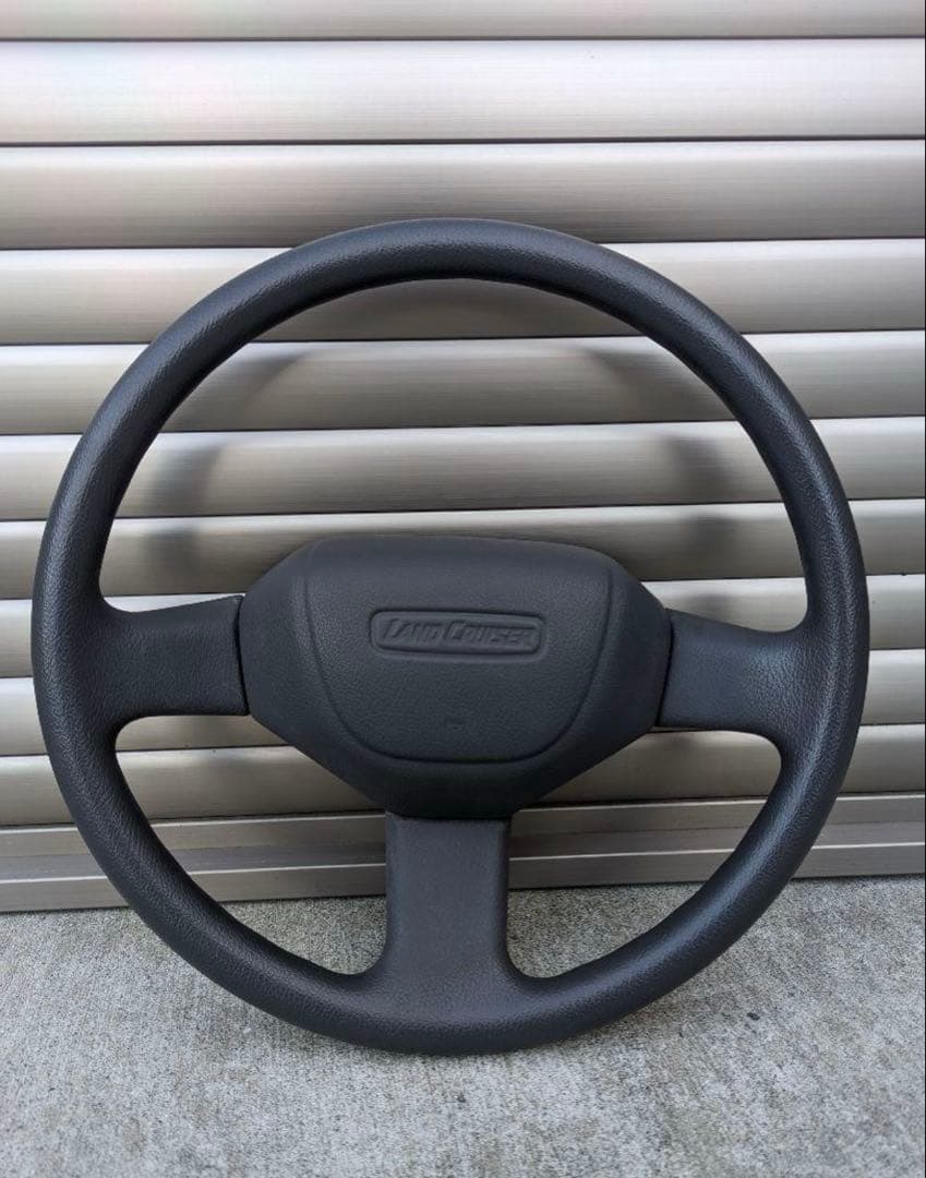 純正品　ランクル70　ステアリング