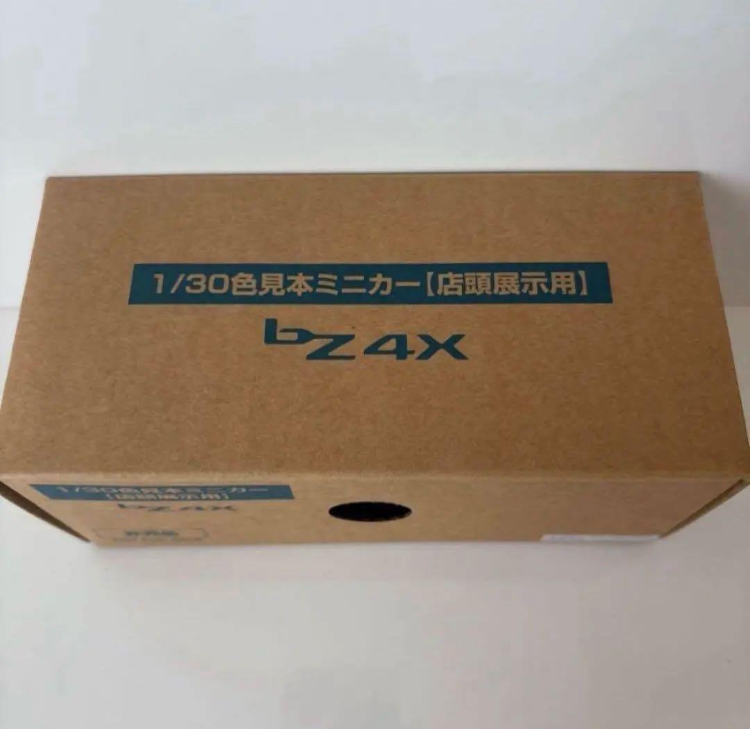 トヨタ 新型bZ4X ミニカーカラーサンプル プレシャスメタル【非売品】