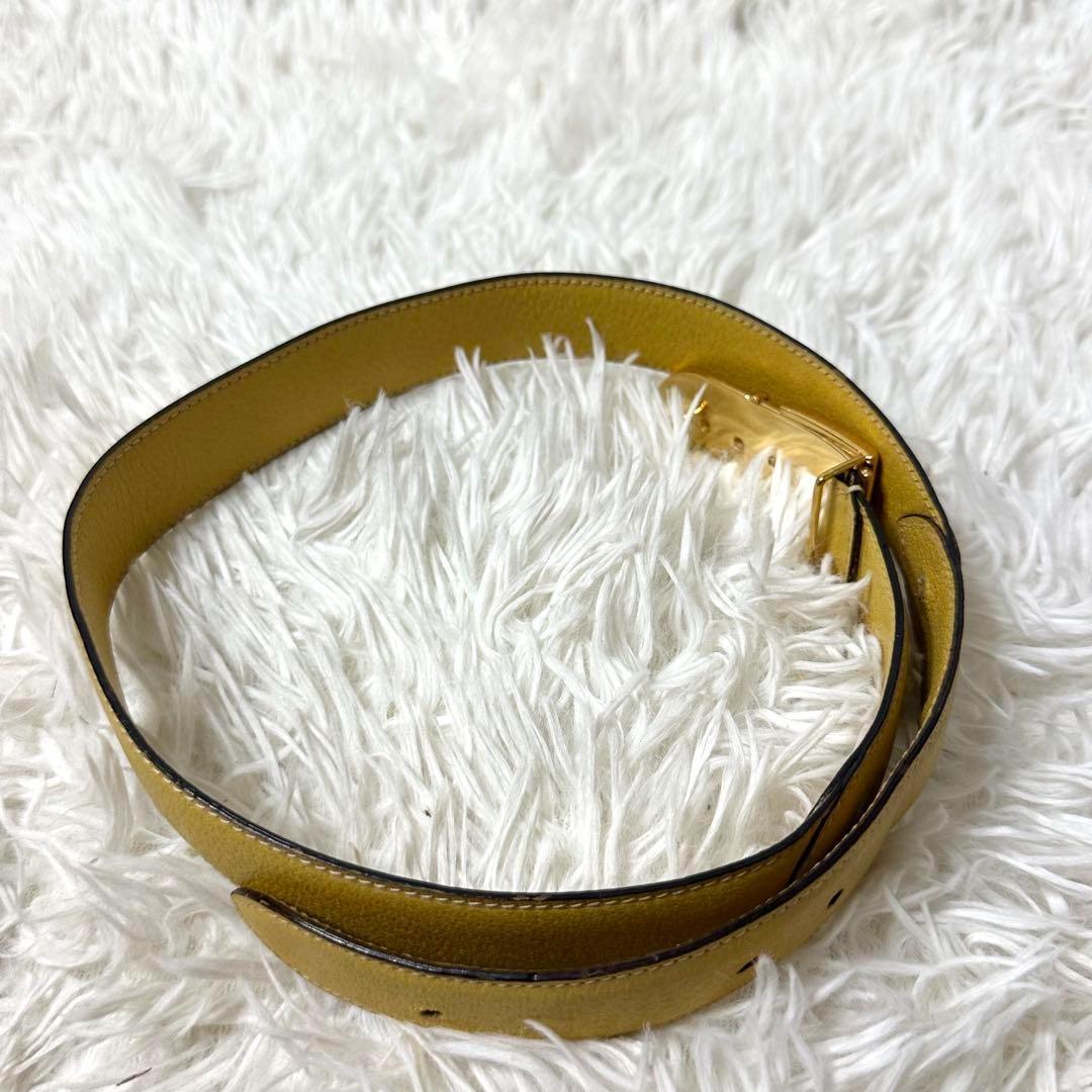 ⭐️極美品⭐️GUCCI ゴールドバックル　レザーベルト　希少デザイン