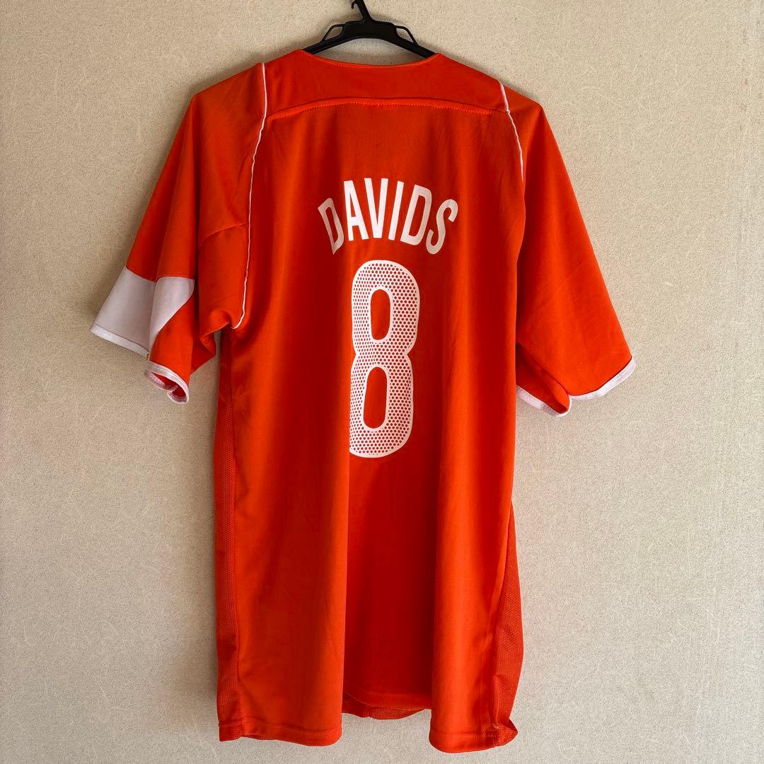 サッカーウェア。ダービッツ選手