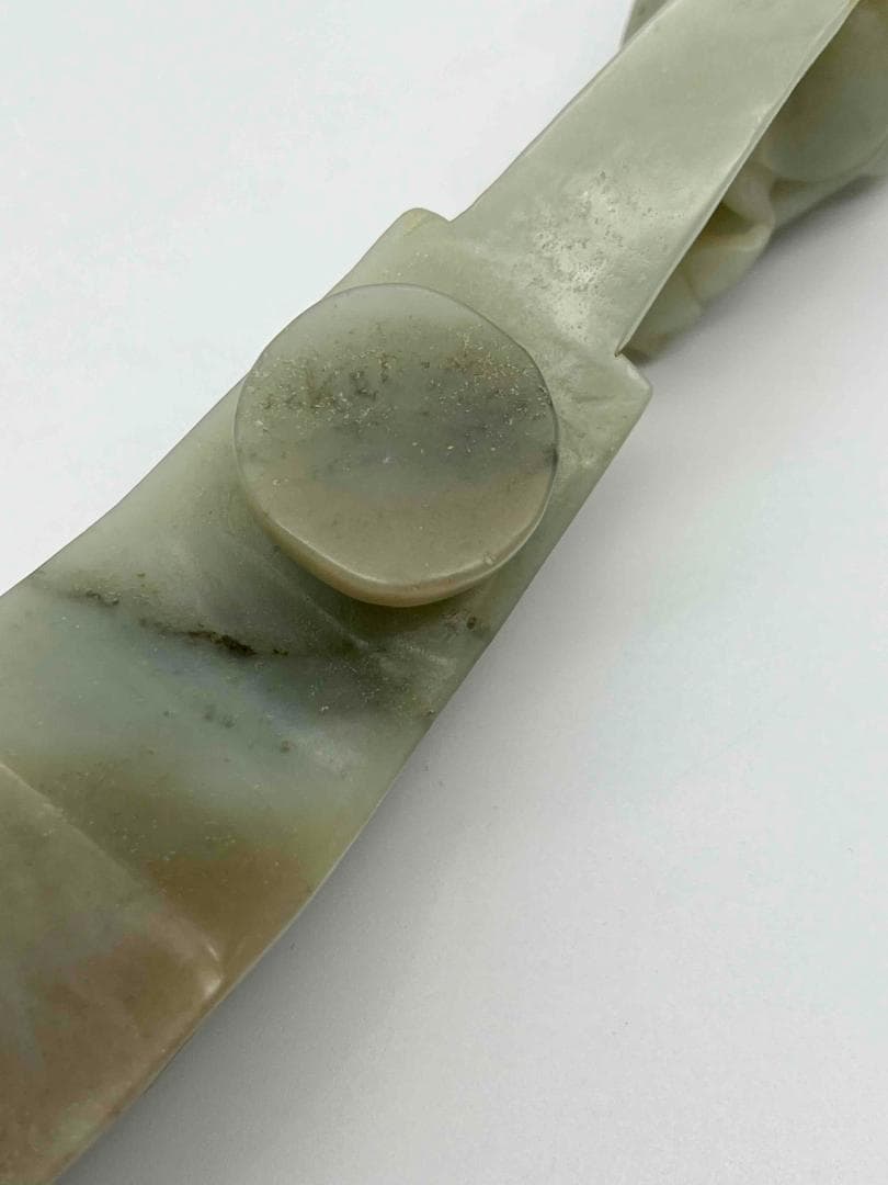 清乾隆時代　夔龍饕餮文玉帶鉤　砡 【旧家蔵出し】 希少貴重 高玉質(F-35)