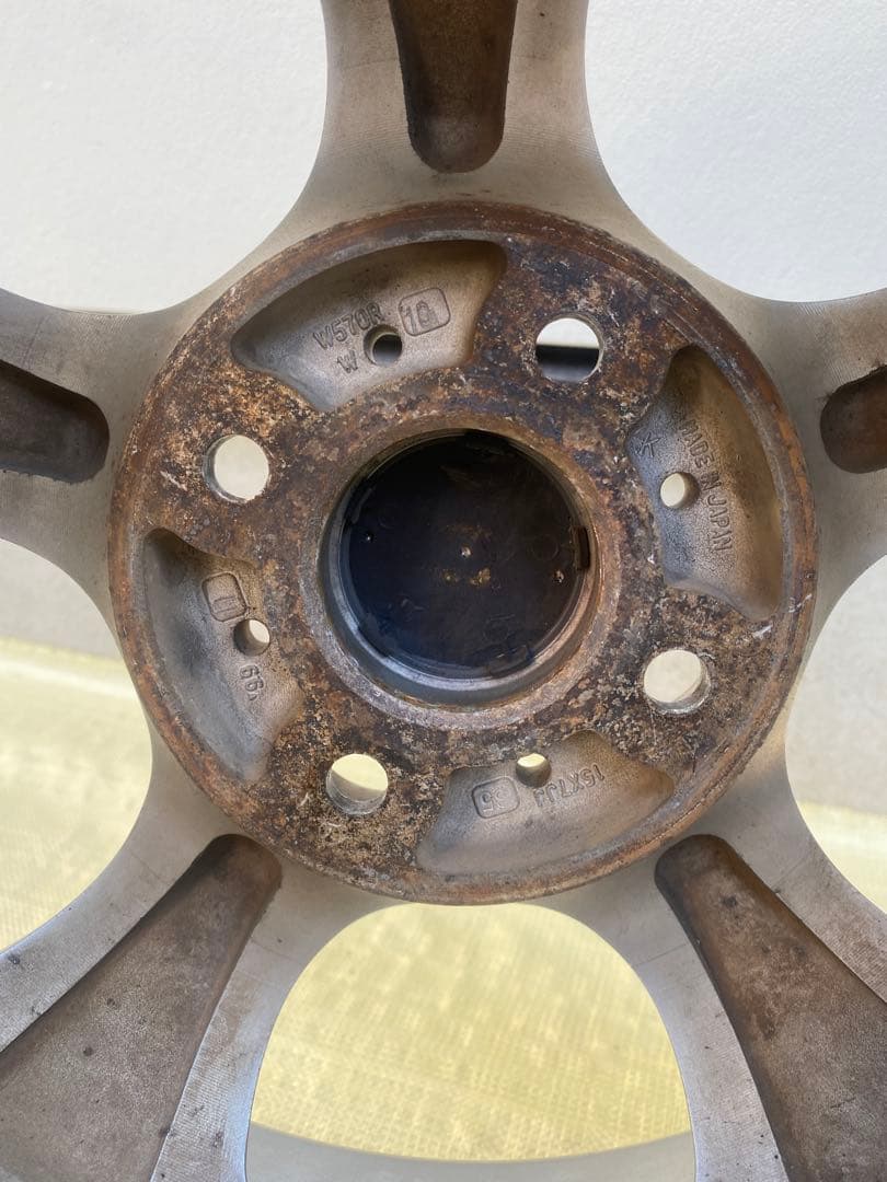 ワーク ネツァルト 15インチ 7J オフセット35