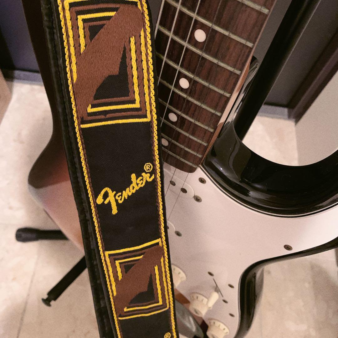 Fender Japan ST62-58US 3ST【おまけ付き】