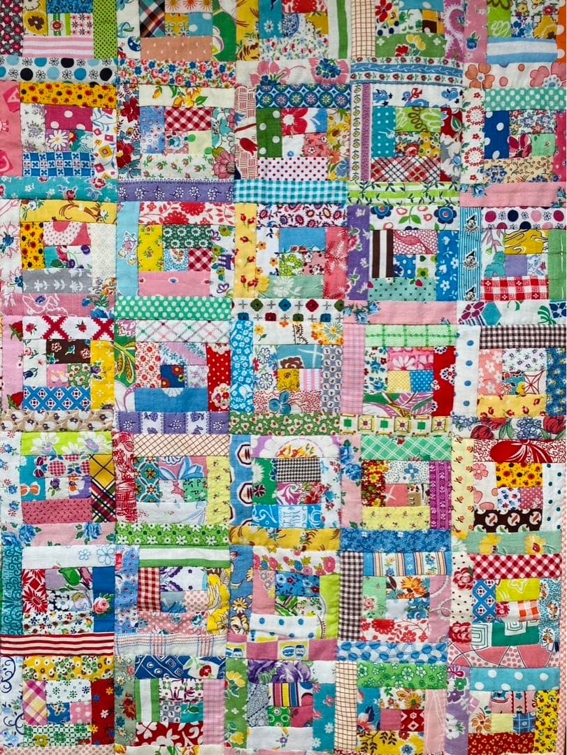 パッチワークキルト　フィードサックのログキャビンキルト