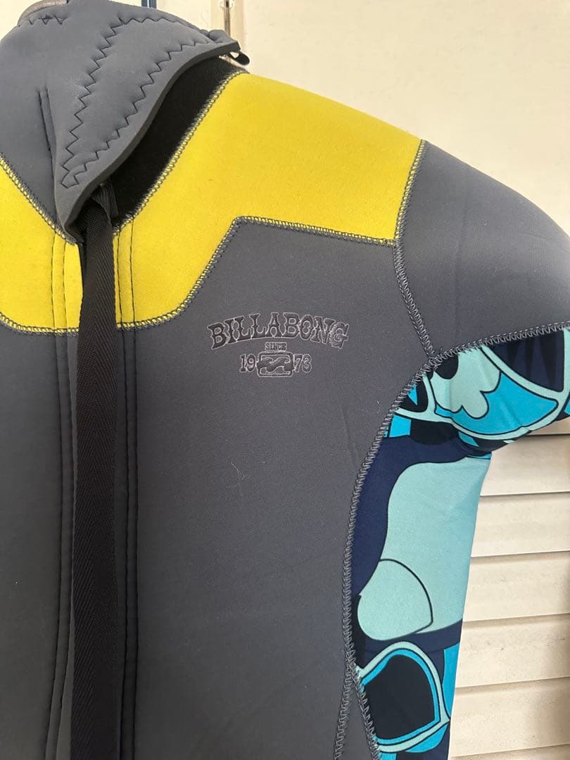 値下げBILLABONG カスタムオーダーウェットスーツ3mm