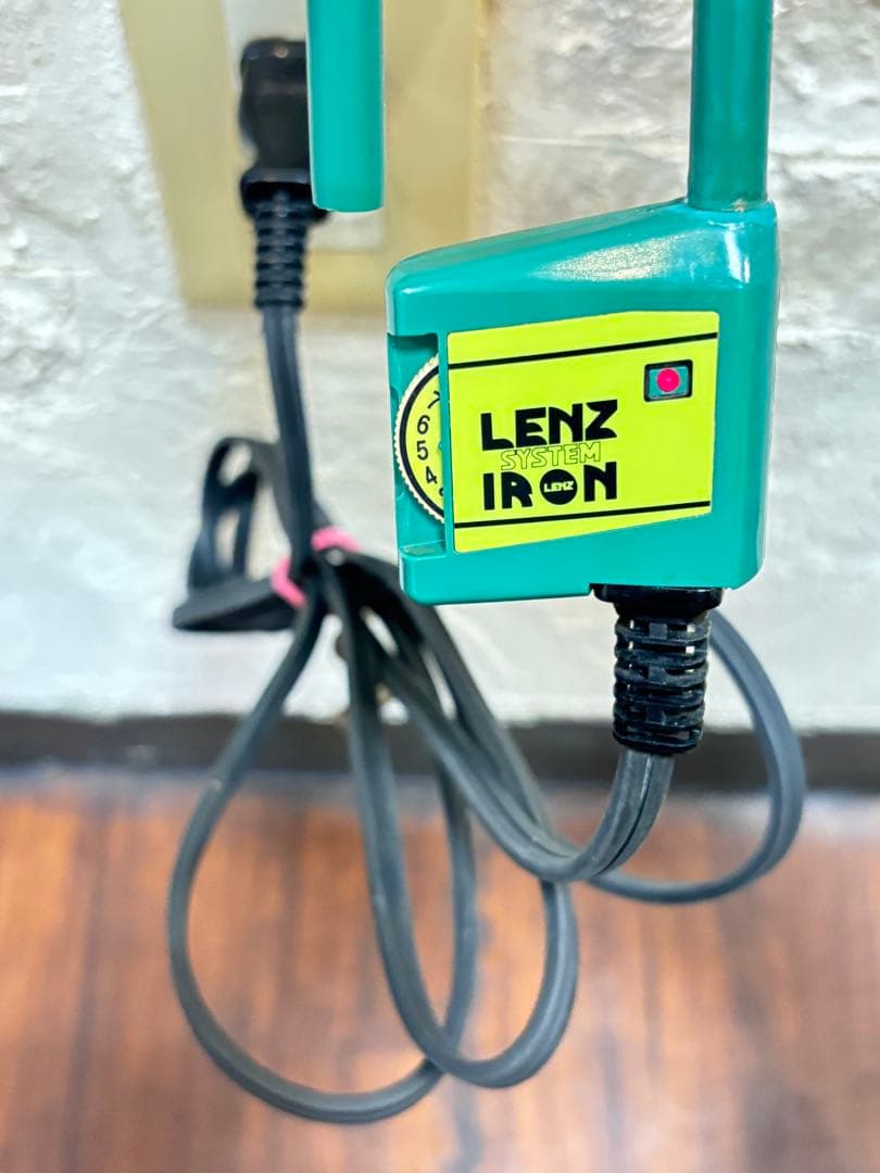 レンツアイロン　角4ミリ