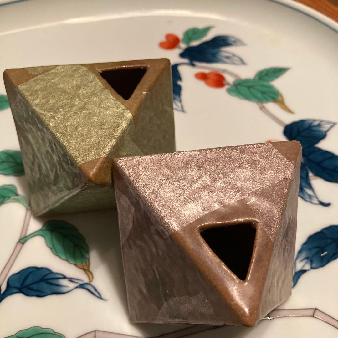 一輪挿しペア　12年前に買いました。焼きが美しいです。素朴で置き方に工夫できます