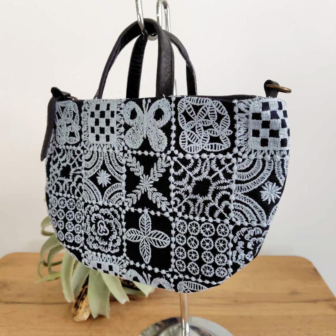 2点おまとめ　/2025tambourineタンバリンネイビー×白/牛革A4トー