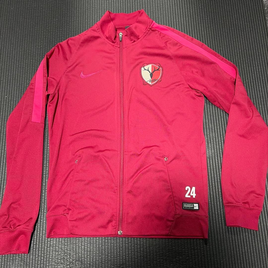 鹿島アントラーズ　支給品　トレーニングウェア　ジャージ