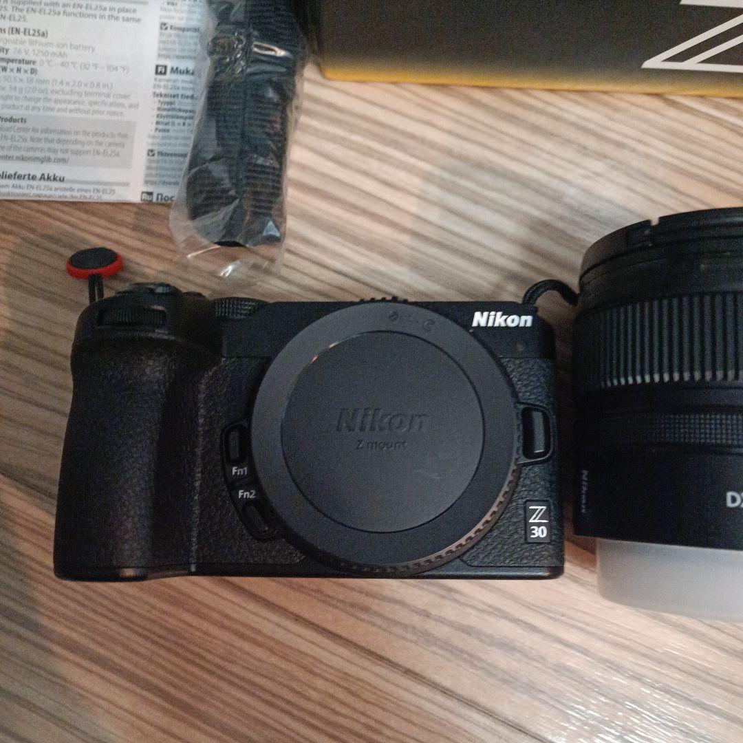 ツーさん専用　Nikon Z 30 レンズ　dx 12-28 3.5-5.6